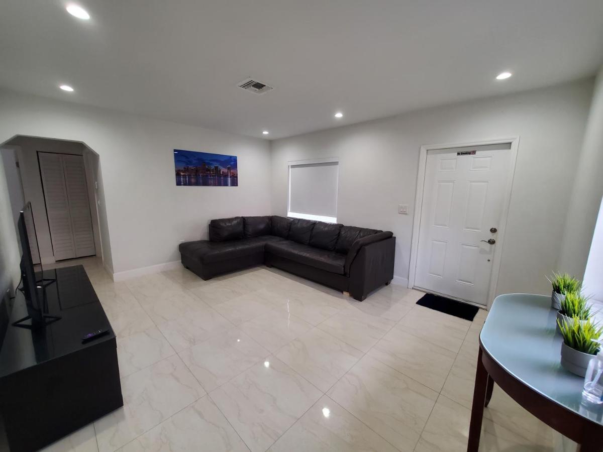 Vila Miami-Airport Oasis Vip House Exteriér fotografie